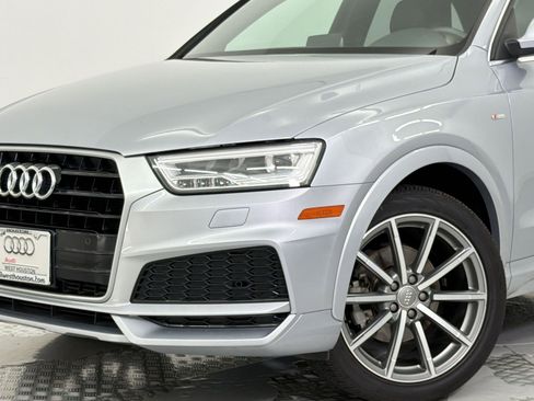 Used 2018 Audi Q3 2.0T Premium Plus w/ Premium Plus Package AWD/4WD image 23