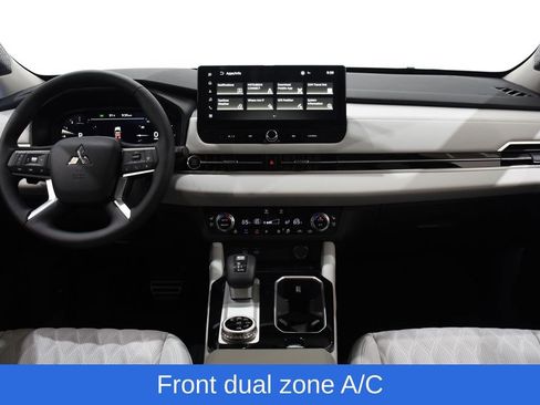 New 2025 Mitsubishi Outlander AWD image 8