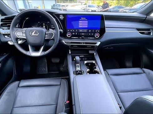Certified 2025 Lexus RX 450h AWD w/ Convenience Package image 7