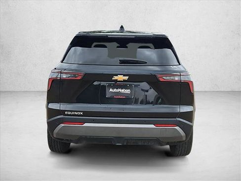 Certified 2025 Chevrolet Equinox LT FWD image 7