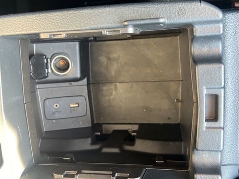 Used 2015 Subaru Crosstrek 2.0i Premium image 22