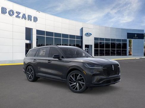 New 2026 Lincoln Aviator Black Label w/ Jet Appearance Package image 7
