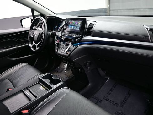Used 2022 Honda Odyssey Elite image 15