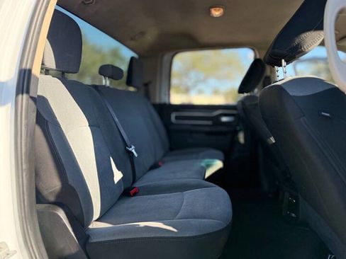 Used 2019 RAM 2500 Big Horn image 14