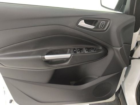 Used 2018 Ford Escape SEL w/ SEL Sport Appearance Package FWD image 27