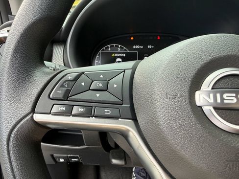 Used 2023 Nissan Kicks SV w/ Exterior Package FWD image 20