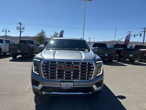 Used 2025 GMC Yukon Denali AWD/4WD image 10