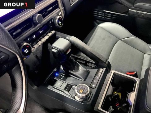 Certified 2024 Toyota Tacoma TRD Off-Road w/ TRD Off Road Premium Package AWD/4WD image 17