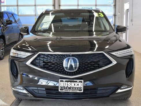 Used 2023 Acura MDX SH-AWD w/ Advance Package image 3