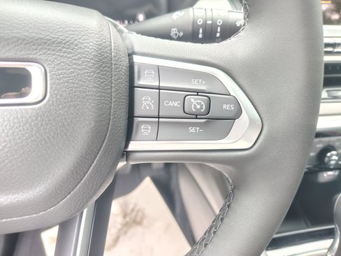 New 2026 Jeep Compass Limited AWD/4WD image 33