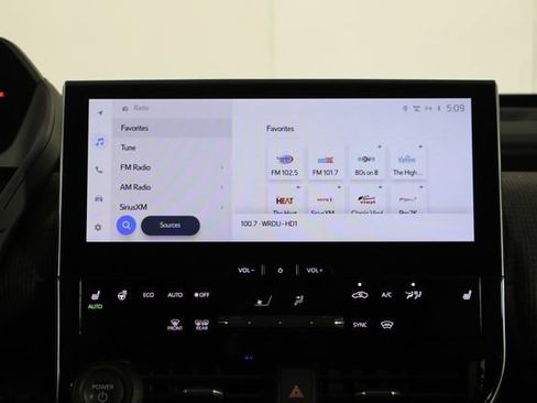 Used 2023 Subaru Solterra AWD image 29