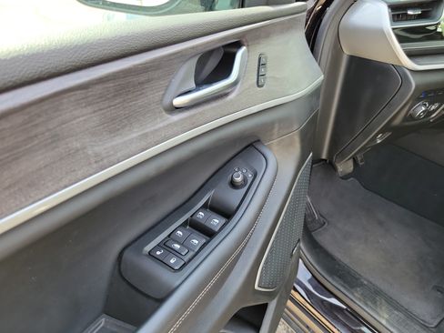 Used 2022 Jeep Grand Cherokee Limited 4xe AWD/4WD image 7