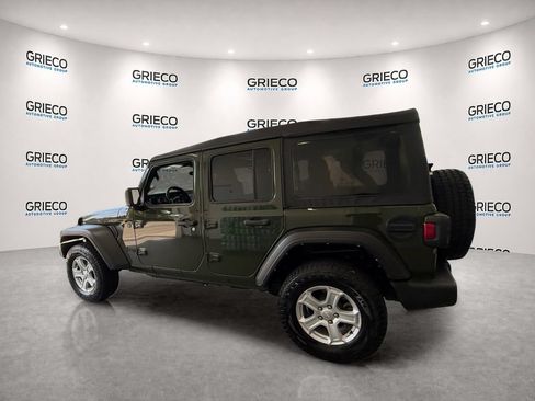 Used 2022 Jeep Wrangler Unlimited Sport AWD/4WD image 5