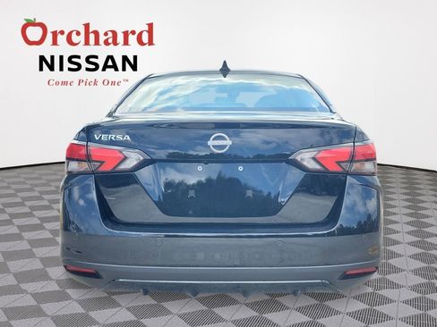 New 2025 Nissan Versa SV w/ Trunk Package FWD image 4
