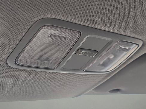 Used 2017 Hyundai Accent SE FWD image 25