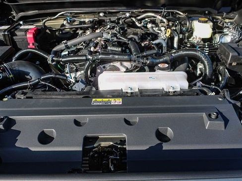 New 2026 Toyota Tacoma TRD Off-Road AWD/4WD image 14
