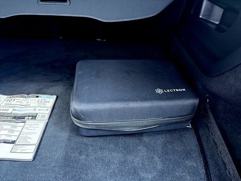 Used 2022 Mercedes-Benz EQB 300 4MATIC image 20