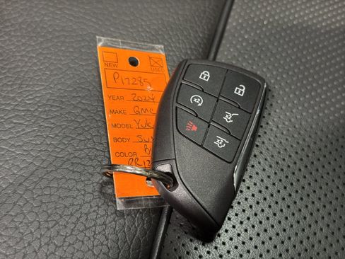 Certified 2024 GMC Yukon Denali image 46