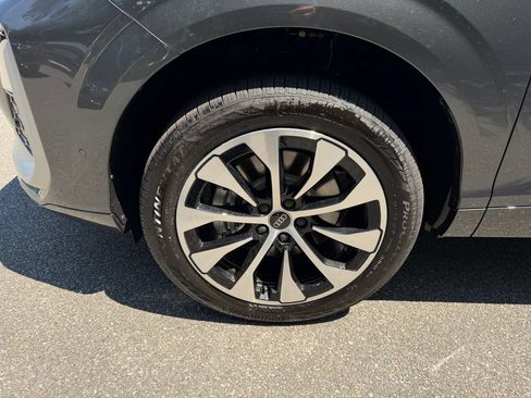 New 2026 Audi Q3 quattro 2.0T AWD/4WD image 8