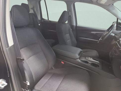 Certified 2024 Honda Ridgeline Sport image 13