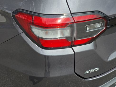 Used 2024 Honda Pilot EX-L image 35