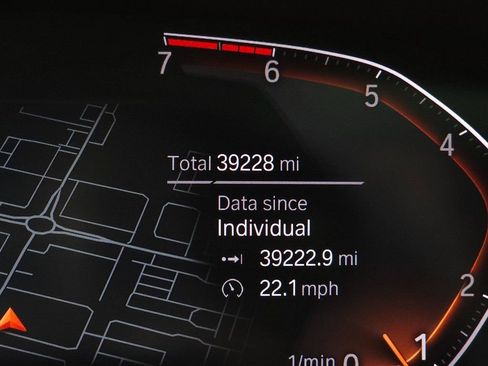 Used 2020 BMW 330i xDrive Sedan w/ Premium Package image 19