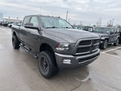 Used 2017 RAM 2500 Big Horn w/ Sport Appearance Group image 18