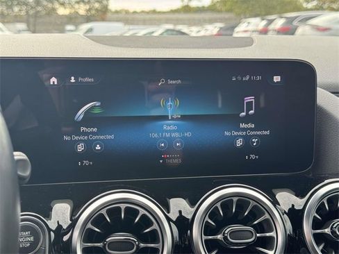 Certified 2022 Mercedes-Benz GLA 250 4MATIC image 28