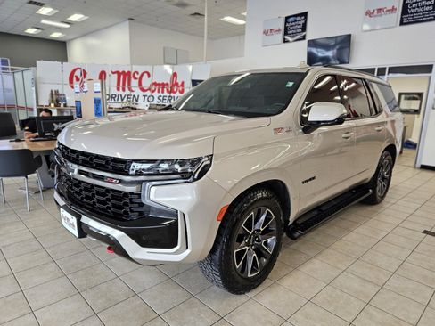 Used 2022 Chevrolet Tahoe Z71 w/ Z71 Off-Road Package image 6