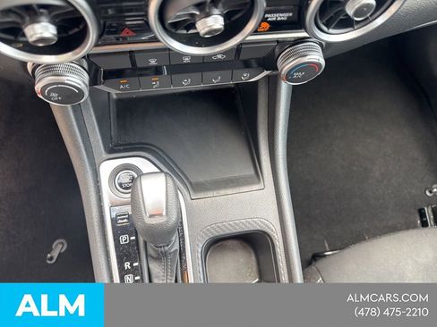 Used 2024 Nissan Sentra SV FWD image 19