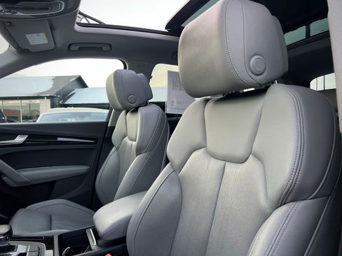 Used 2018 Audi Q5 2.0T Premium Plus w/ Premium Plus Package image 37