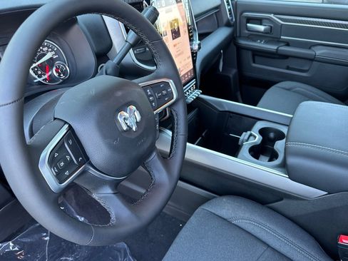 New 2026 RAM 2500 Big Horn AWD/4WD image 9