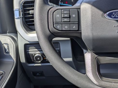 New 2025 Ford F550 4x4 Regular Cab Super Duty image 20