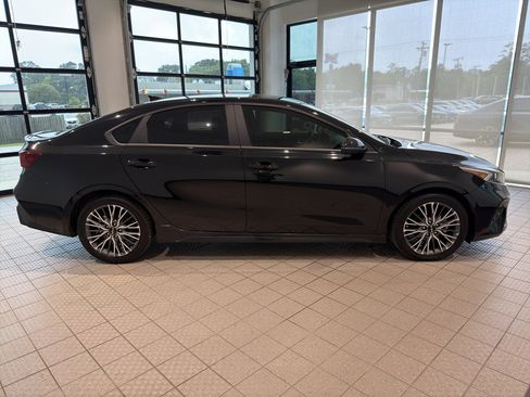 Used 2023 Kia Forte GT-Line FWD image 6