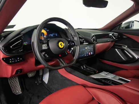 Certified 2025 Ferrari 12Cilindri RWD image 22