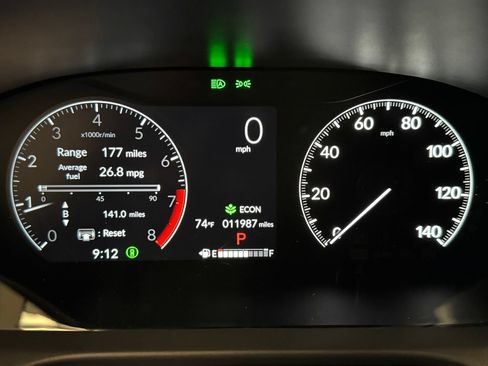Used 2025 Honda HR-V LX image 10