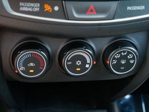 Used 2015 Mitsubishi Outlander Sport ES AWD/4WD image 22