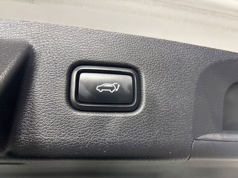 Used 2022 Kia Telluride EX w/ EX Premium Package image 26