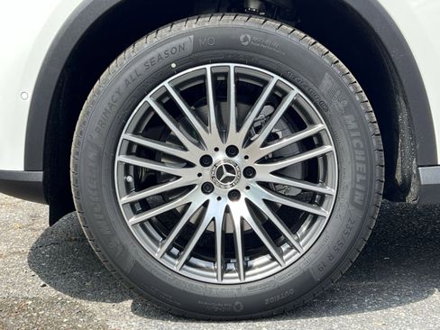 New 2026 Mercedes-Benz GLC 300 4MATIC image 17