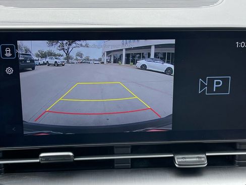 Used 2024 Hyundai Kona SEL image 18