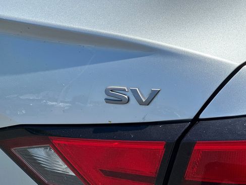 Certified 2024 Nissan Altima 2.5 SV FWD image 26
