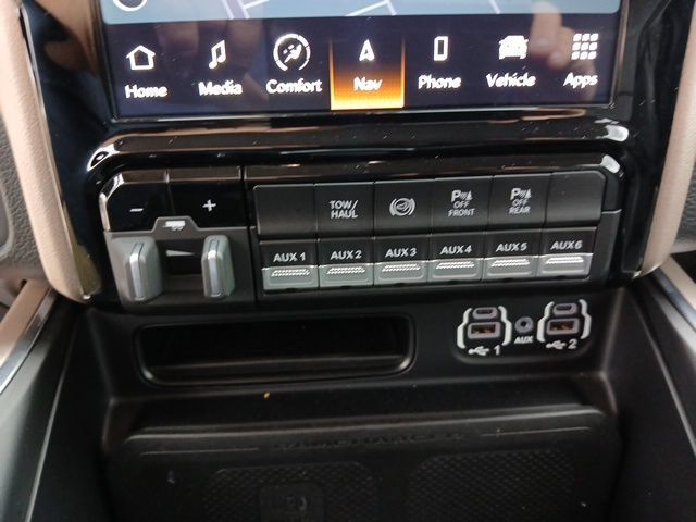 Used 2024 RAM 4500 Laramie AWD/4WD image 42