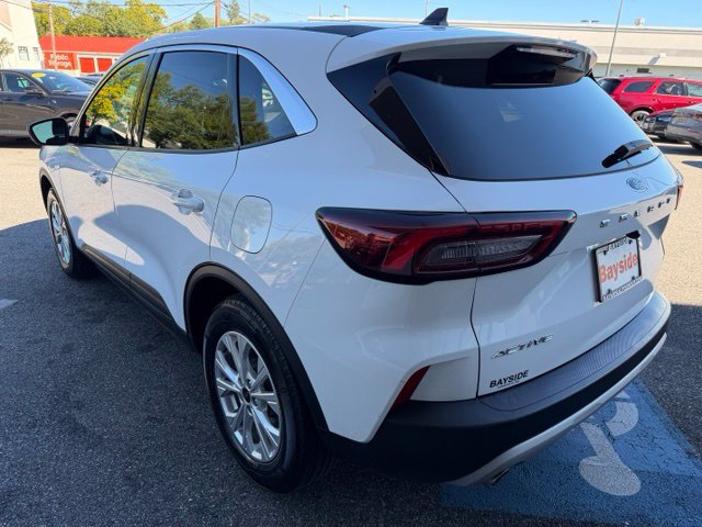 Used 2024 Ford Escape Active w/ Cold Weather Package FWD image 14