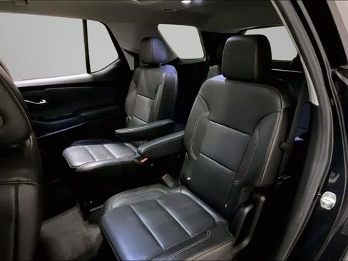 Used 2019 Chevrolet Traverse RS image 22