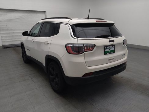 Used 2021 Jeep Compass Latitude FWD image 5