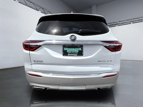 Used 2020 Buick Enclave Essence FWD image 6