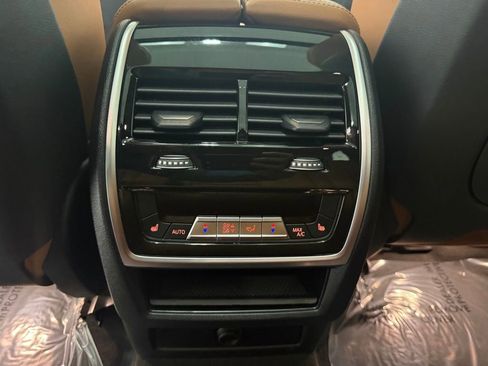 Used 2022 BMW X5 xDrive45e image 20