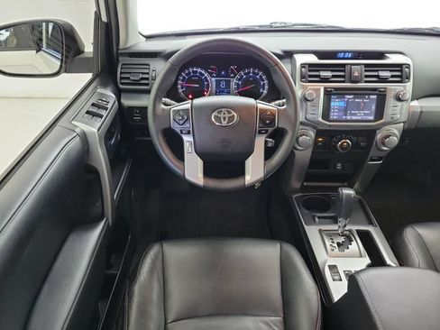 Used 2019 Toyota 4Runner SR5 Premium RWD image 15