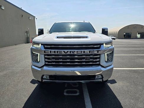Used 2023 Chevrolet Silverado 2500 LTZ w/ LTZ Plus Package AWD/4WD image 2