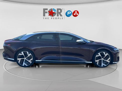 Used 2022 Lucid Air Dream Edition image 6